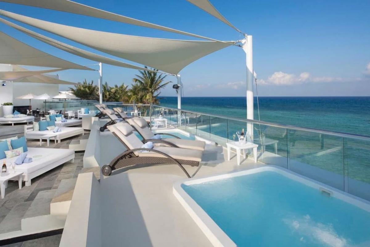 Grand Oasis Sens - All-Inclusive Adults Only Cancun Exterior photo Rooftop pool at the SLS Brickell