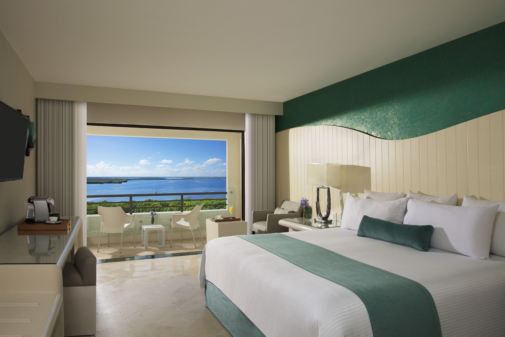 Grand Oasis Sens - All-Inclusive Adults Only Cancun Exterior photo A room at the Hard Rock Hotel