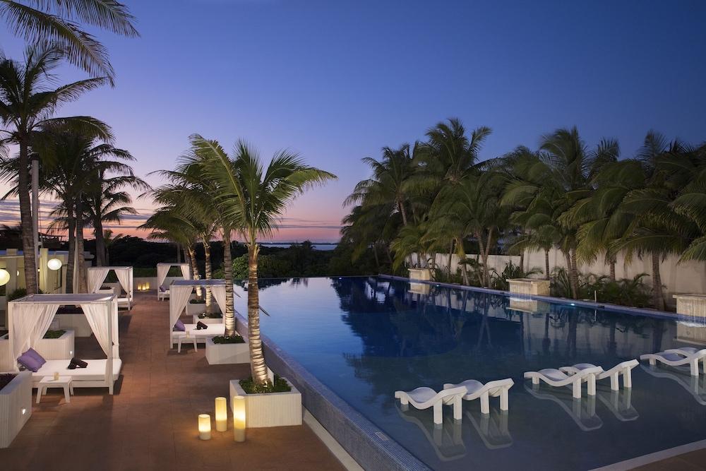 Grand Oasis Sens - All-Inclusive Adults Only Cancun Exterior photo Infinity pool at the Hard Rock Hotel, Cancun