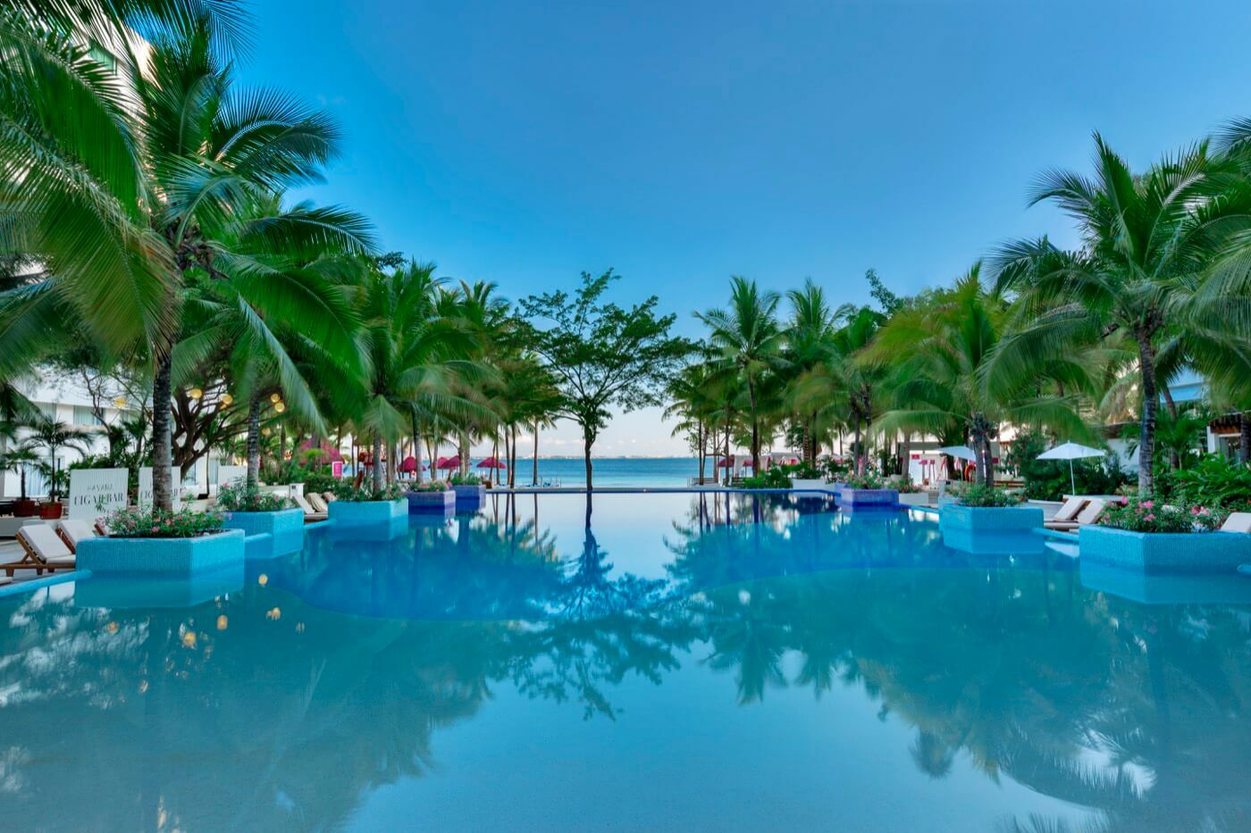 Grand Oasis Sens - All-Inclusive Adults Only Cancun Exterior photo Vinpearl Hotel Nha Trang